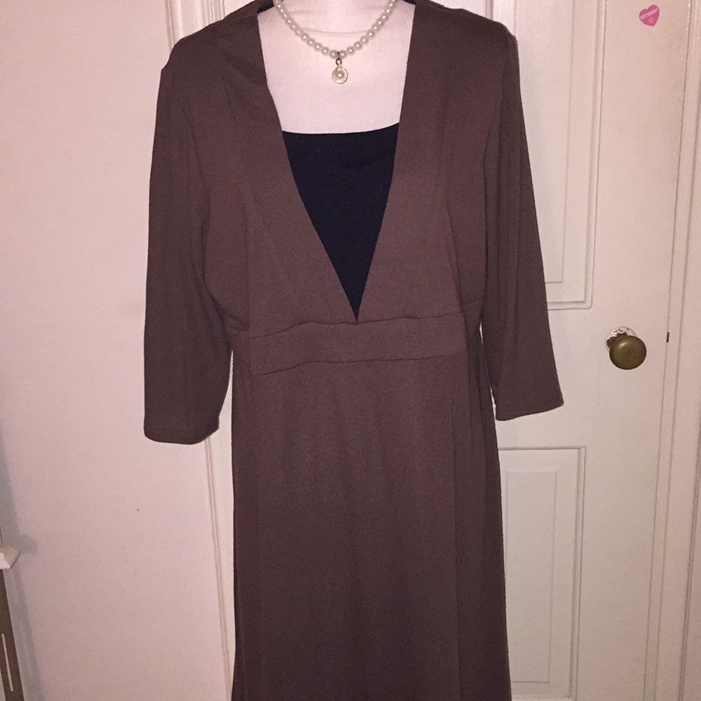 Bold & Beautiful Mid-Length Dress